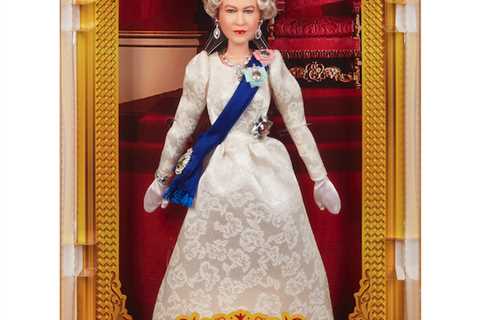 Barbie honors Queen Elizabeth and her Platinum Jubilee