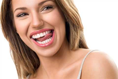 5 Natural Treatment for Receding Gums - Poll Clash