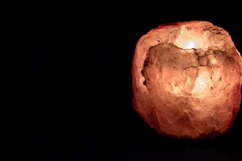 Do Himalayan Salt Lamps Work & What Benefits Do They Bring?