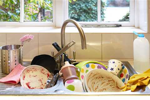 Urgent warning as certain kitchen utensils could ‘quadruple your cancer risk’
