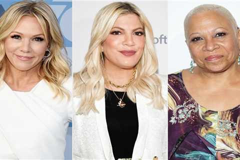 Jennie Garth, Tori Spelling Honor 'Prolific' Beverly Hills, 90210 Costar Denise Dowse After Her..