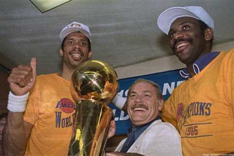 Los Angeles Lakers Owner Jerry Buss Attempted To Buy The Dallas Cowboys Back In 1989