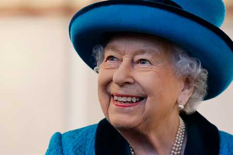 5 Reasons Why Queen Elizabeth Lived Such a Long, Healthy Life