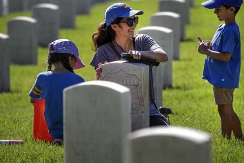 UCLA’s annual volunteer day puts a shine on veterans' headstones