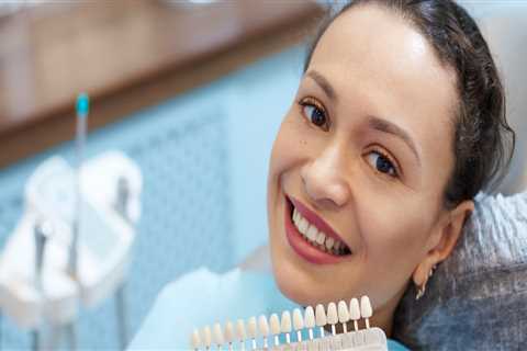 What is the difference between a dentist and a cosmetic dentist?