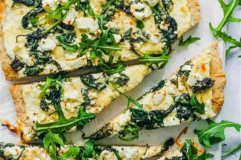 Spinach Pizza (Florentine Pizza)