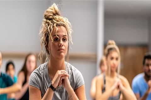 What is the relationship between exercise and mental health in college students?