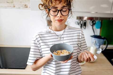 Picking High-Quality Snacks Earlier in the Day Can Help You Stay Healthy