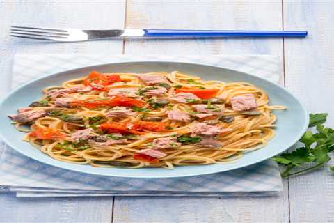 Tuna, Caper as well as Tomato Spaghetti|Slimming World Friendly Recipe