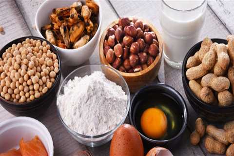 What foods make up 90% of food allergies?