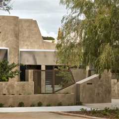 Architects build revolutionary home using hemp-based concrete: 'Provides a…