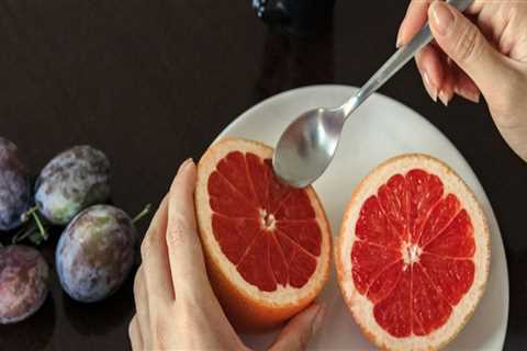 The Connection Between Nutrient Intake and Healthy Hair Growth