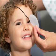 Understanding the Right Age for Regular Eye Exams: A Guide to Eye Care Services